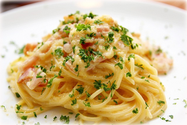 Pasta Carbonara: A Flavorful Dish from Italy